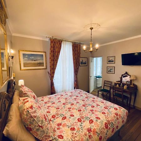 Dday Aviators Le Manoir Hotel Arromanches-les-Bains Ngoại thất bức ảnh
